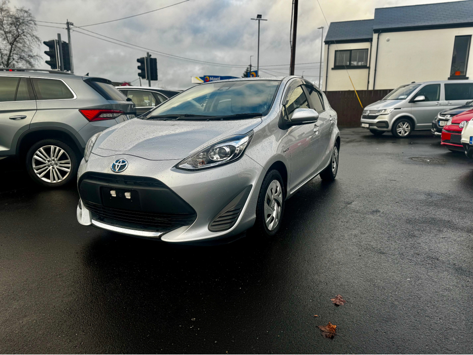 2020 Toyota Aqua 2020 Toyota Aqua Hybrid Auto – Silver, Low Running Costs €12,495