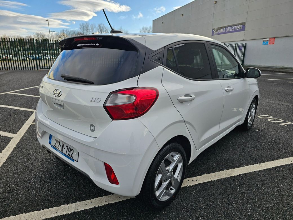 2021 Hyundai i10 1.0 PETROL Deluxe Plus MODEL LOW MILEAGE, FINANCE, NEW NCT, WARRANTY, 5 STAR REVIEWS €13,995