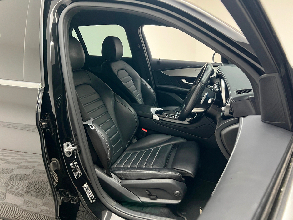 2021 Mercedes-Benz GLC Class 300DE AMG LINE 4MATIC €36,990