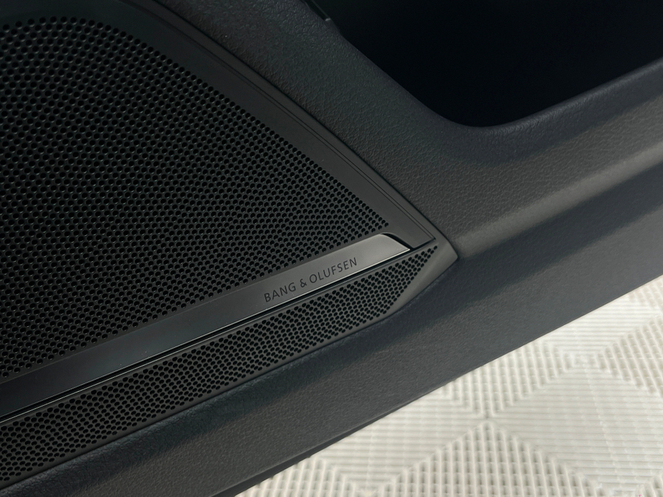 2025 Audi A6 50 TFSI E BLACK ED AVANT PAN ROOF €66,990