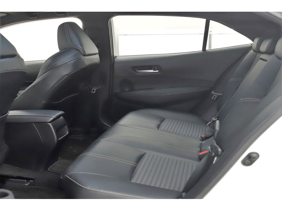 2021 Toyota Corolla 1.8 HYBRID SPORT *HALF LEATHER*9" ANDROID CAR PLAYER*REVERSE CAM*PARK SENSORS*