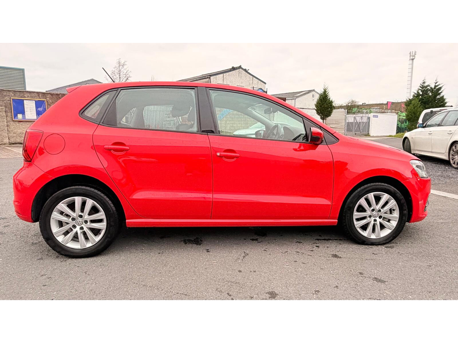 2016 Volkswagen Polo 1.2 TSI 5DR 90HP Comfortline DSG €11,500