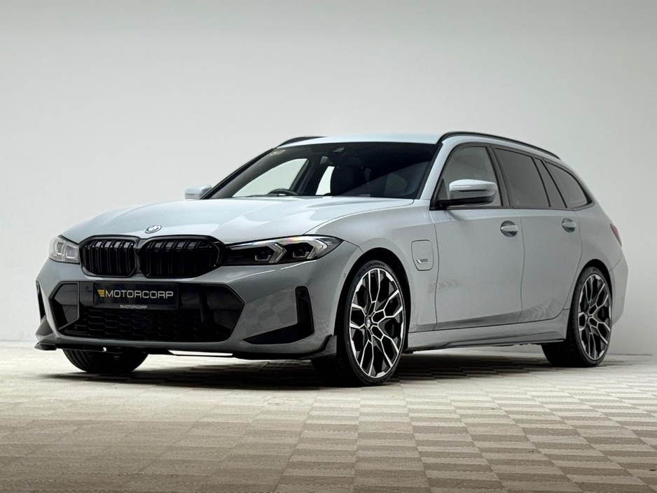 2022 BMW 3 Series 330E M SPORT €39,990