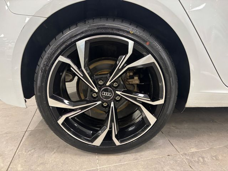 2019 Audi A3 35 TFSI 150HP S Tronic SE €18,950