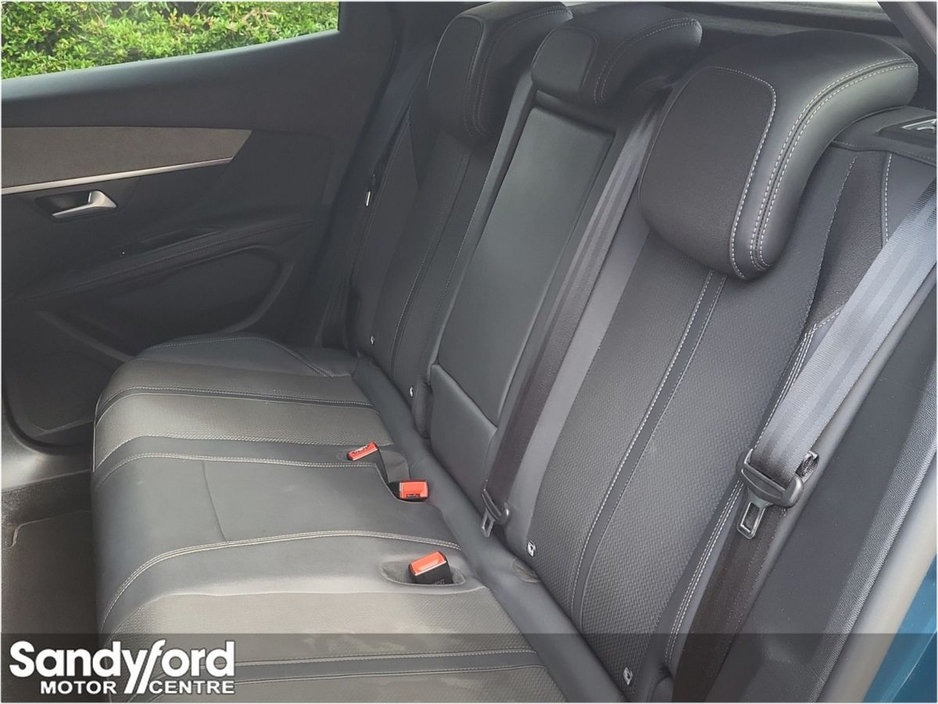 2023 Peugeot 3008 HYBRID2 225bhp PHEV GT €29,950