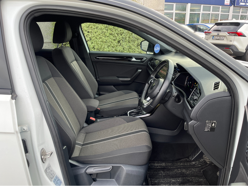 2022 Volkswagen T-Roc STLYE BLACK PACK AUTOMATIC 1.5 PETROL //LOW MILES//HIGH SPEC//KEYLESS ENTRY//ADAPTIVE CRUISE CONTROL//REVERSE CAMERA// €29,950