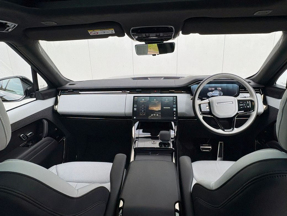 2025 Land Rover Range Rover Sport AUTOBIOGRAPHY €139,888