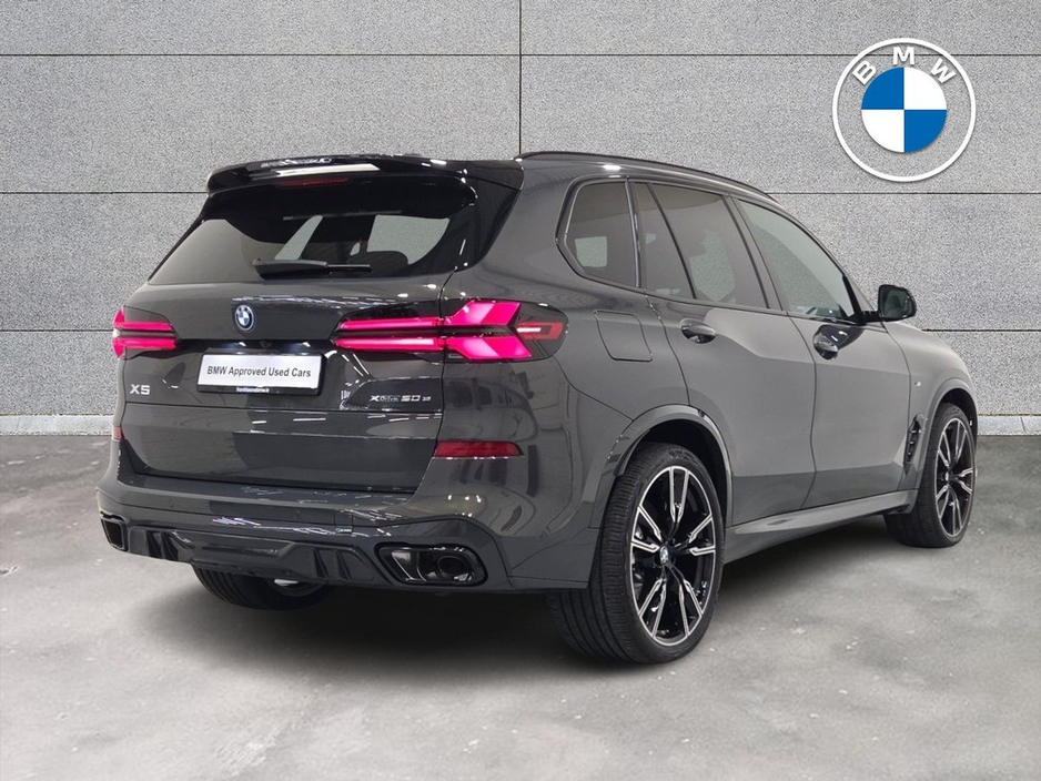 2026 BMW X5 xDrive50e M Sport €121,950