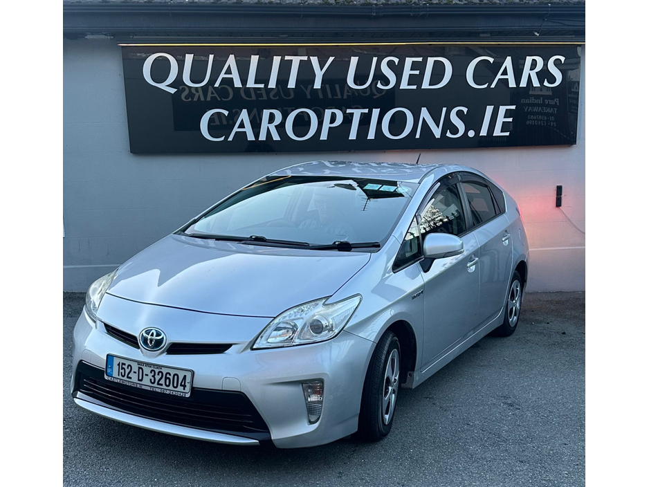 2015 Toyota Prius DAA-ZVW30 AUTO//COMES WITH 1 YEARS TAX// €9,950