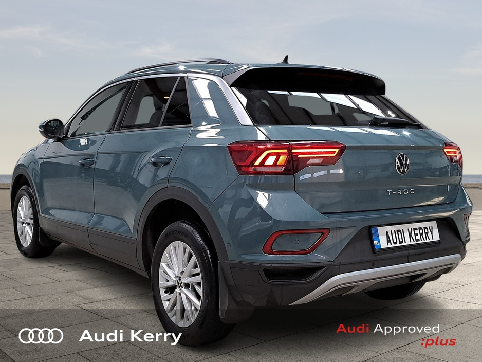 2023 Volkswagen T-Roc 2.0TDI 116HP LIFE €31,950