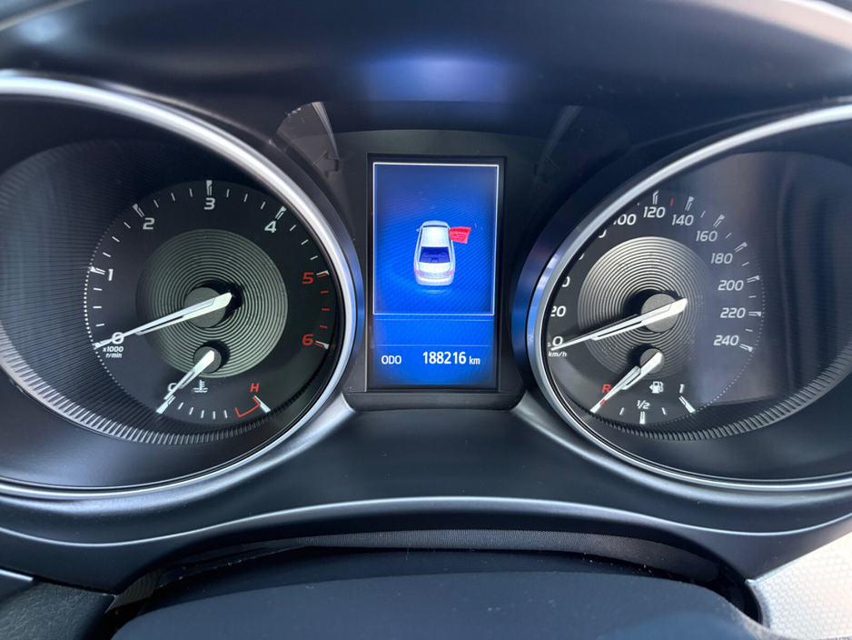 2015 Toyota Avensis 2.0 D-4D Luna Saloon €10,995