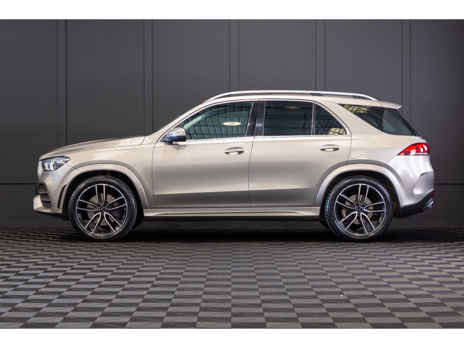 2019 Mercedes-Benz GLE Class GLE 300 d 4MATIC €49,950