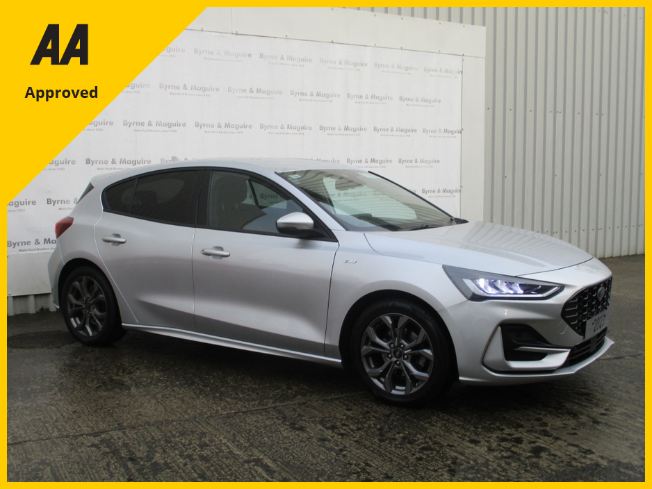 2023 Ford Focus ST-LINE 1.0 PETROL   TOP OF THE RANGE MODEL WITH ONLY 54000 KMS,  FULLY SERVICE WITH 12 MONTHS WARRANTY AND 12 MONTHS AA COVER. €28,500