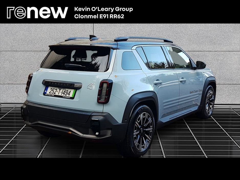 2025 Renault 4 iconic 52kWh 150hp €37,995