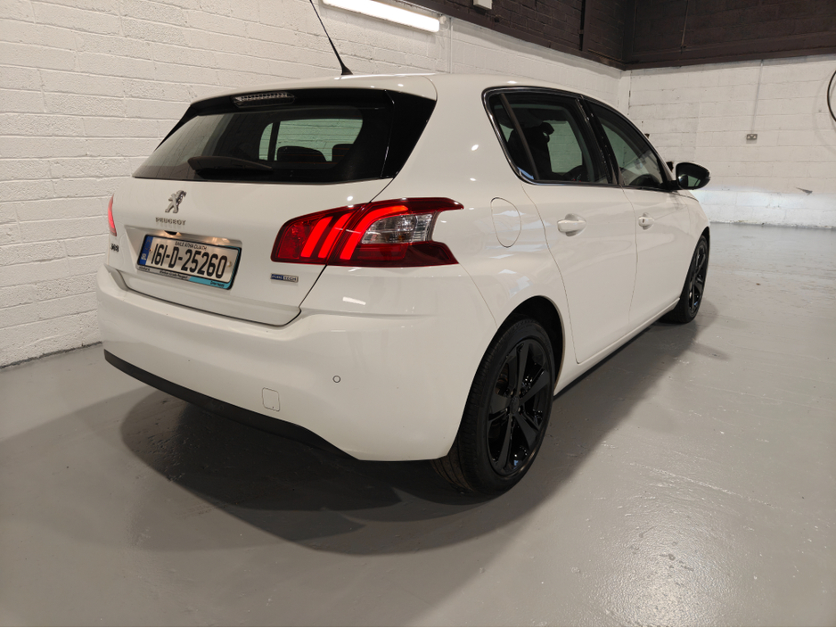 2016 Peugeot 308 ALLURE 1.2 110 4DR €8,750