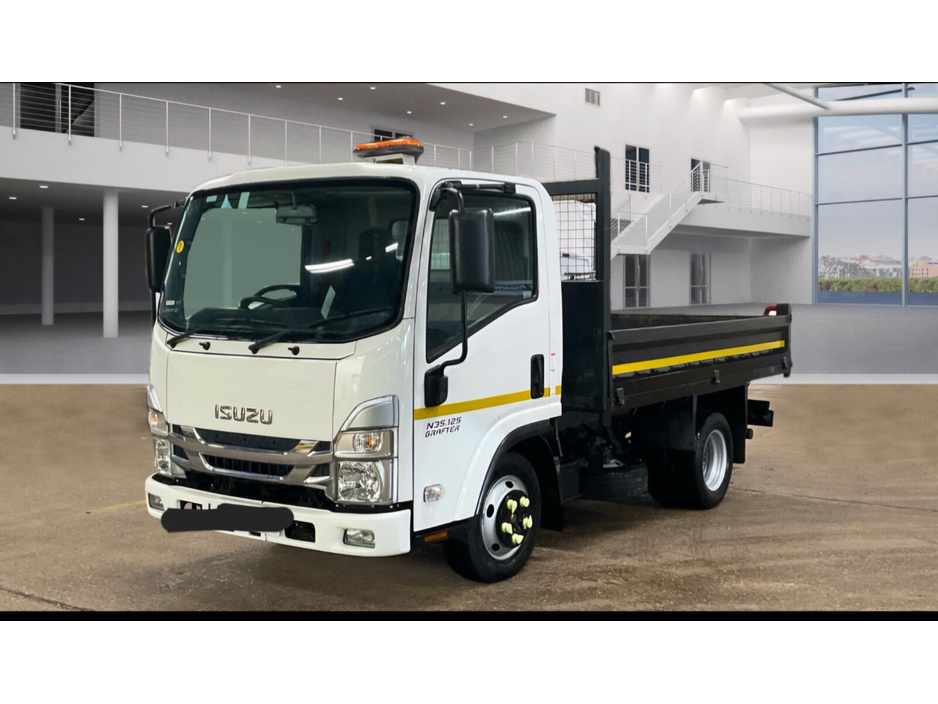 2023 Isuzu NPR 