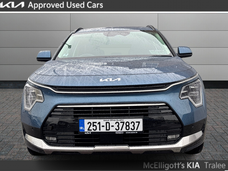 2025 Kia Niro HEV SEM €36,895