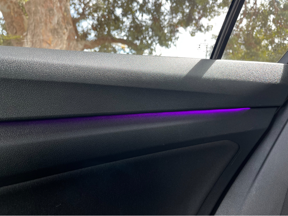 2021 Volkswagen Golf 2.0 TDI STYLE..huge spec..warranty included..finance provided €20,900