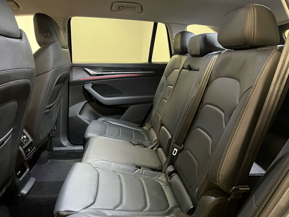 2025 Skoda Kodiaq Selection+ DSG 2.0TDI 150BHP - Reversing Camera - Climate Control - Cruise Control - Heated Seats - Keyless Start - Apple CarPlay/Android Auto €56,950