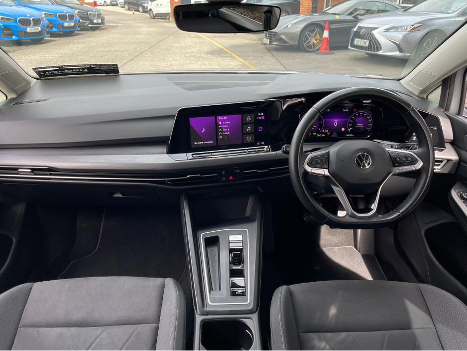 2021 Volkswagen Golf 2.0 TDI STYLE..huge spec..warranty included..finance provided €20,900