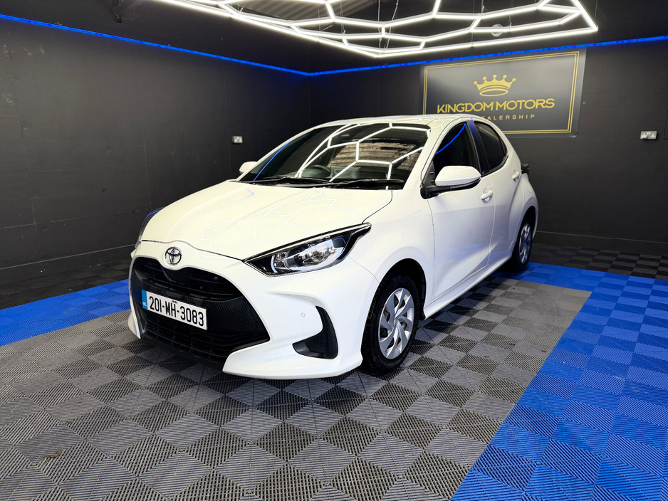 2020 Toyota Yaris 1.0 VVT-i 3Dr Terra €15,900