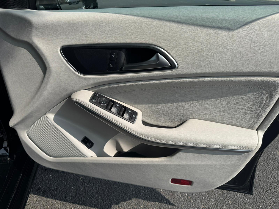 2016 Mercedes-Benz CLA Class 180 4DR D STYLE €20,950