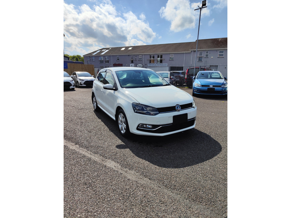 2016 Volkswagen Polo 6 MONTH WARRANTY - 47,000kms €12,105