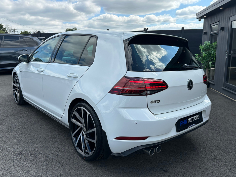 2017 Volkswagen Golf GTD 184PS 5DR AUTO €21,750