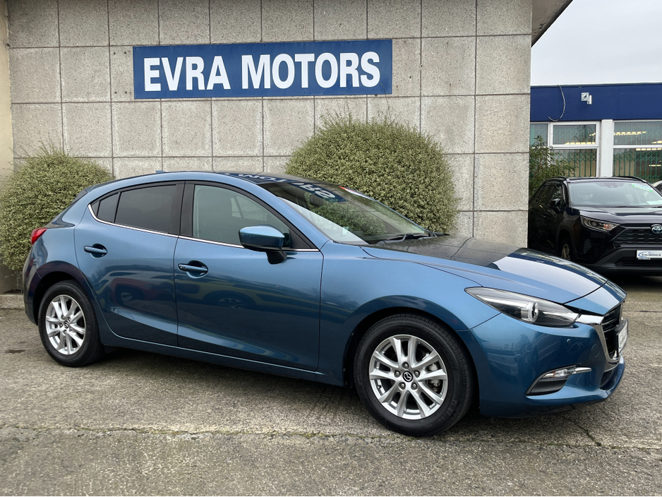 2019 Mazda Mazda3 AXELA AUTOMATIC 1.5 PETROL //HEAD UP DISPLAY//KEYLESS ENTRY//ADAPTIVE CRUISE CONTROL//REVERSE CAMERA// €16,950