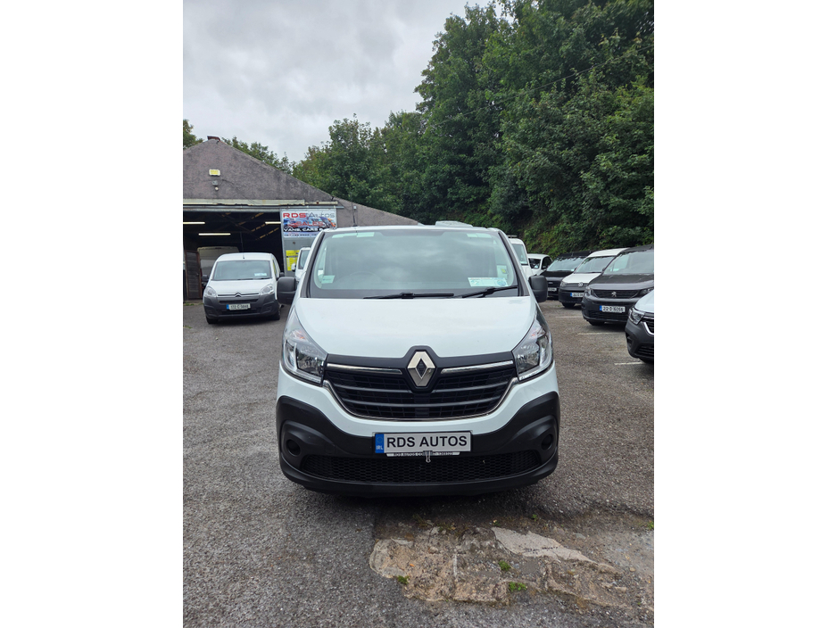 2021 Renault Trafic LL30 ENERGY DCI 120 BUSINESS P €13,500