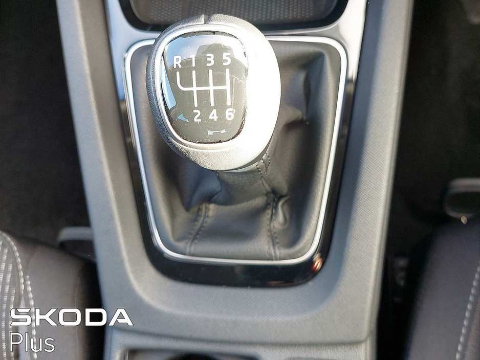 2025 Skoda Octavia SELECTION 2.0TDI 115HP €32,950