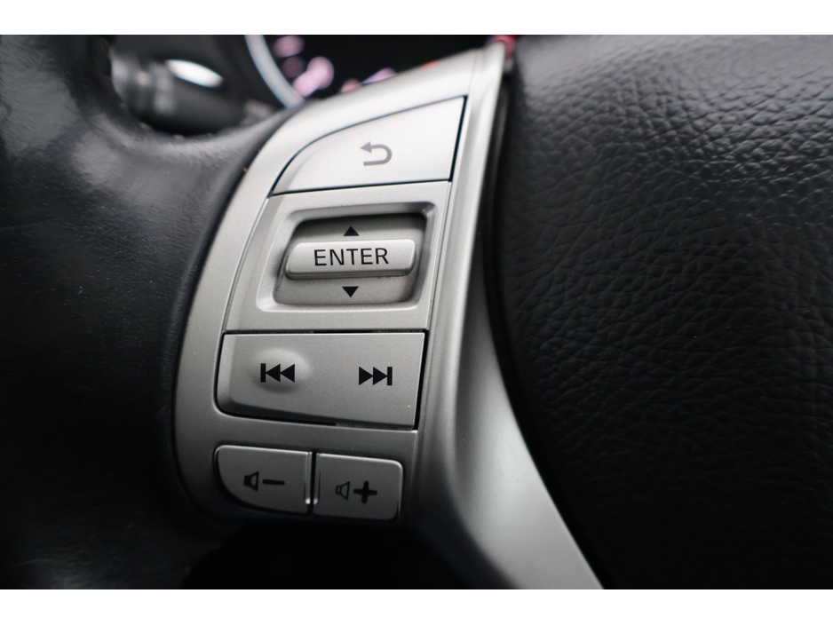 2017 Nissan Qashqai N-CONNECTA 360  Great Spec Exceptional Condition! €13,995