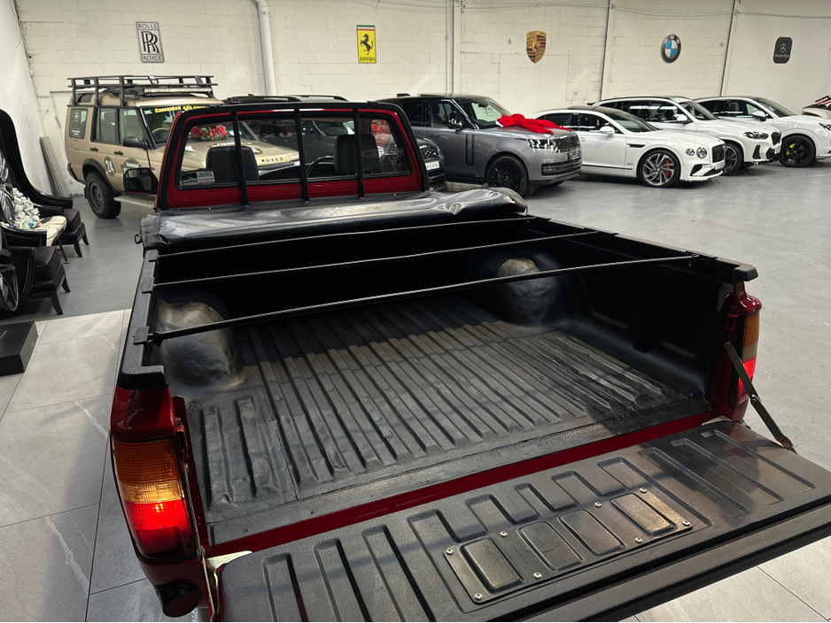 1996 Toyota Hilux 2.4D PICK UP MINT CONDITION €29,950