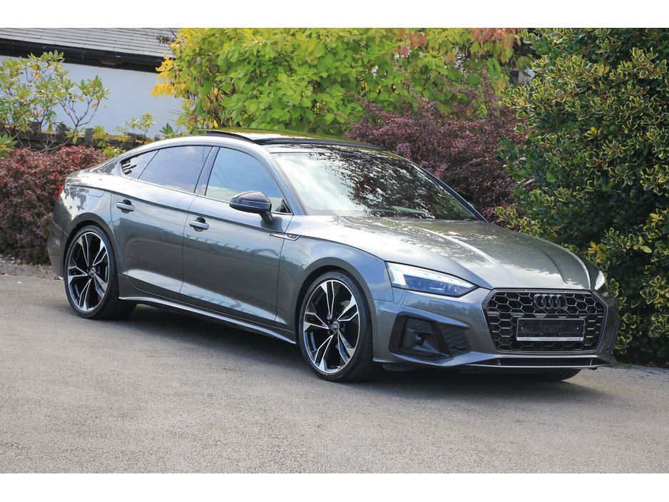 2023 Audi A5 Black Edition * Tilt and Slide Sunroof * Extra spec €51,950