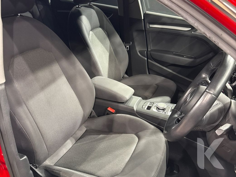 2017 Audi A3 1.4L TFSI AUTOMATIC - ALLOY WHEELS - MULTI FUNCTION STEERING WHEEL - CRUISE CONTROL - HEATING / AC CONTROLS - REVERSE CAMERA €17,950