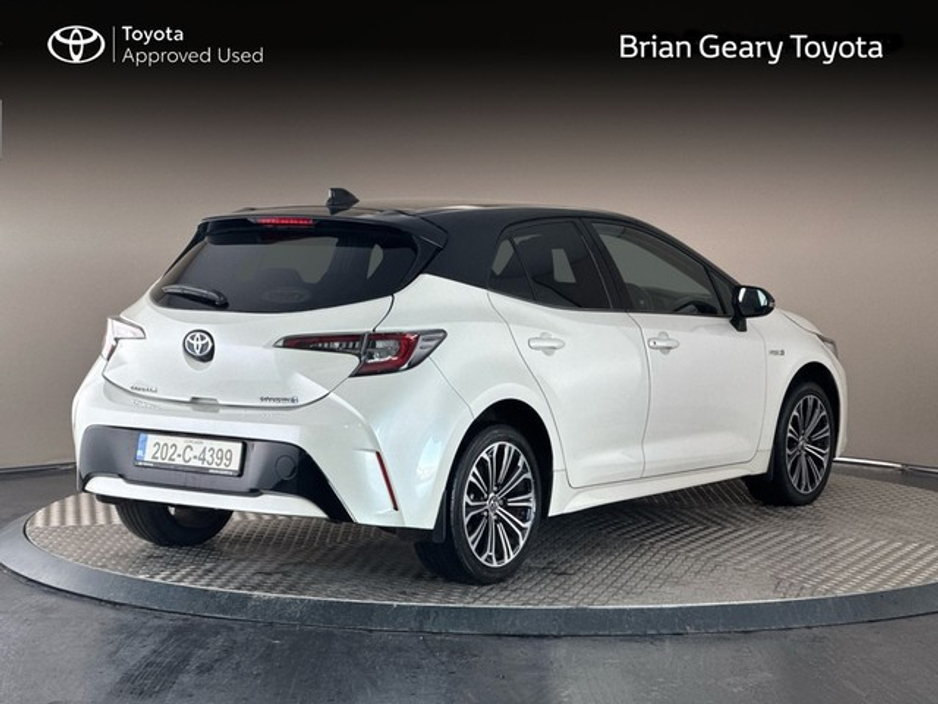 2020 Toyota Corolla HYBRID LUNA SPORT H/B €22,450
