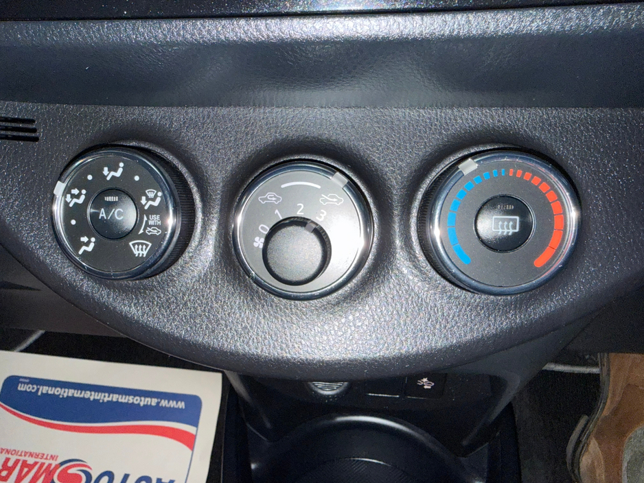 2019 Toyota Yaris  €11,990