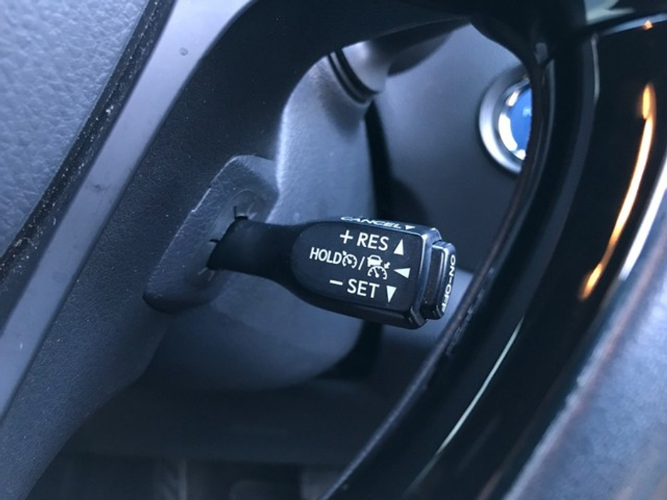 2023 Toyota C-HR HYBRID SPORT - GRANDONS €27,995