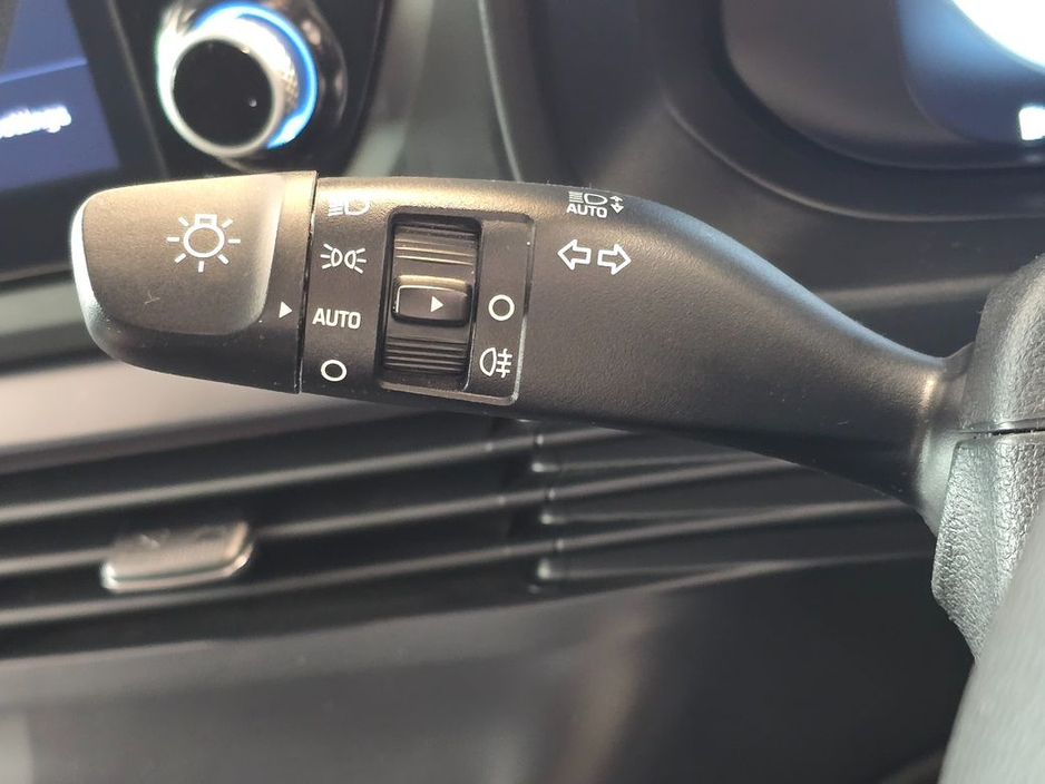 2022 Hyundai Bayon Executive Plus 2 Tone 5DR €17,950