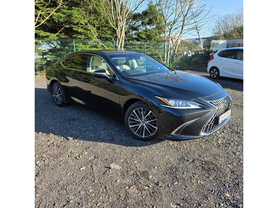 2023 Lexus ES 300 H ES300h Dynamic €43,950