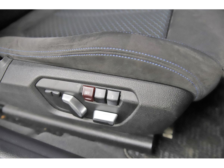 2016 BMW 3 Series 330E MOTOSPORT PLUG-IN HYBRID *ALCANTARA SPORT MEMO SEATS*HEAD-UP DISPLAY*360PAN CAM*