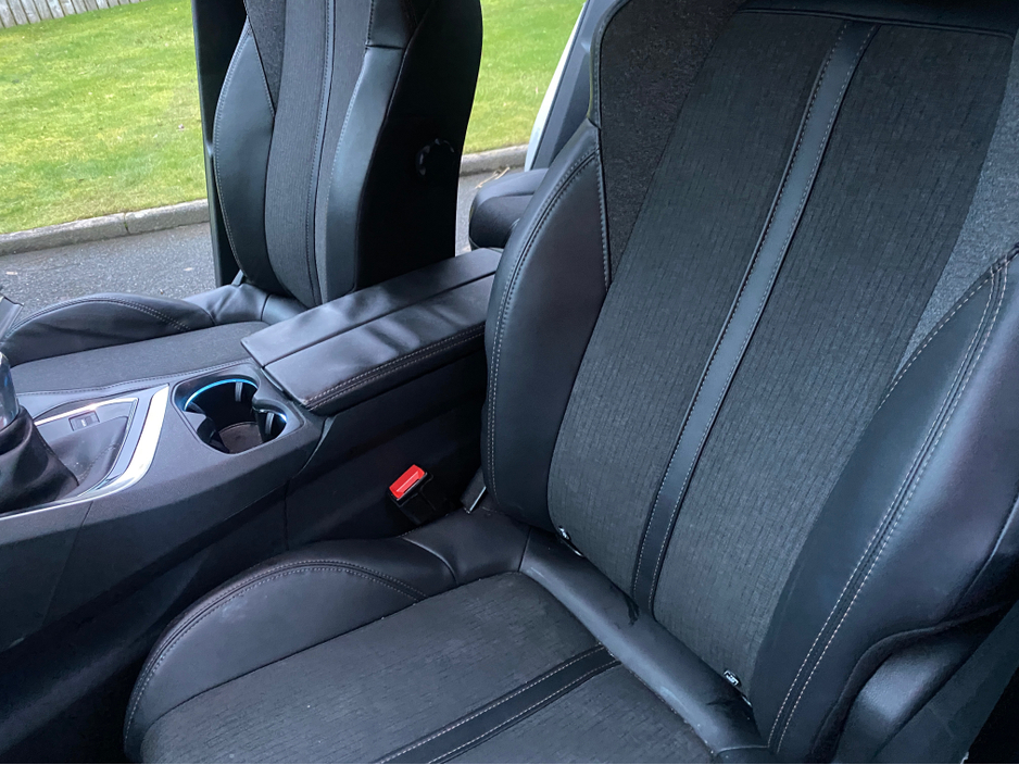 2017 Peugeot 3008 GT LINE BLUEHDI S/S €16,900