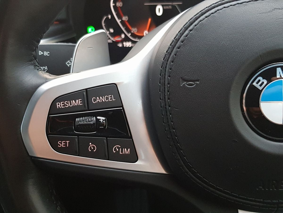 2022 BMW 5 Series 520d M Sport €51,995