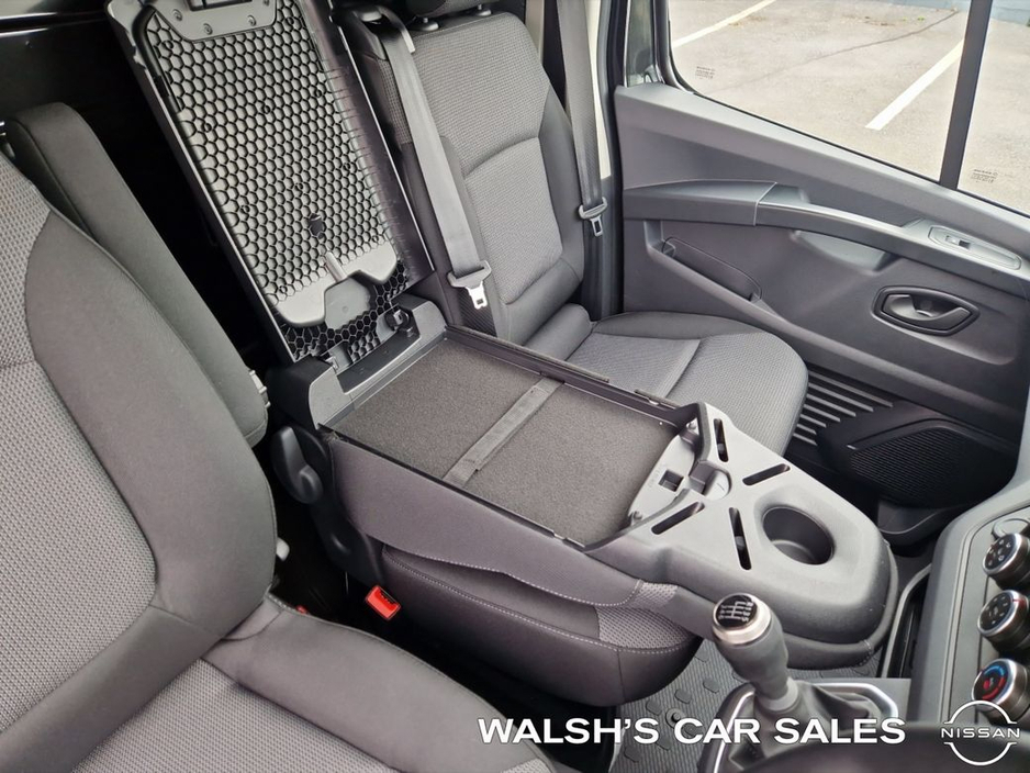 2026 Nissan Primastar L2H1 130 SV Premium MY25 €31,540