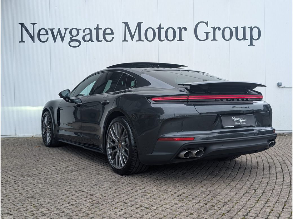 2025 Porsche Panamera Hybrid 4 - 4+1 Adaptive Cruise Control *ARRIVING SOON* €129,888