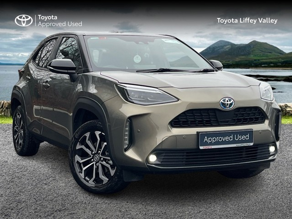 2024 Toyota Yaris Cross YARIS CROSS LUNA SPORT €30,950