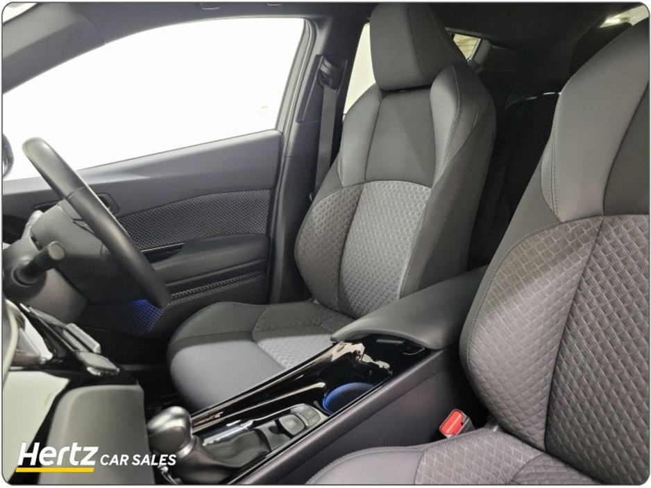 2023 Toyota C-HR HYBRID SPORT 1.8 Petrol Automatic €24,795