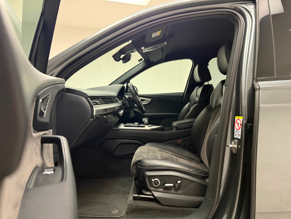 2020 Audi Q7 S LINE 45 TDI 3.0 *7 SEATER* €49,990