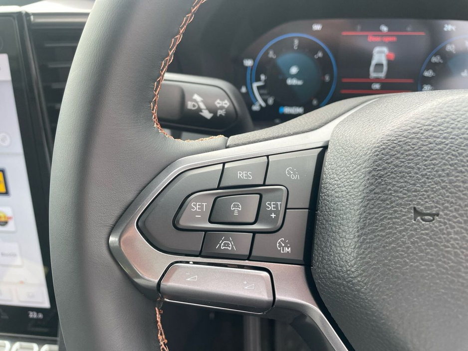 2025 Volkswagen Amarok  €60,810