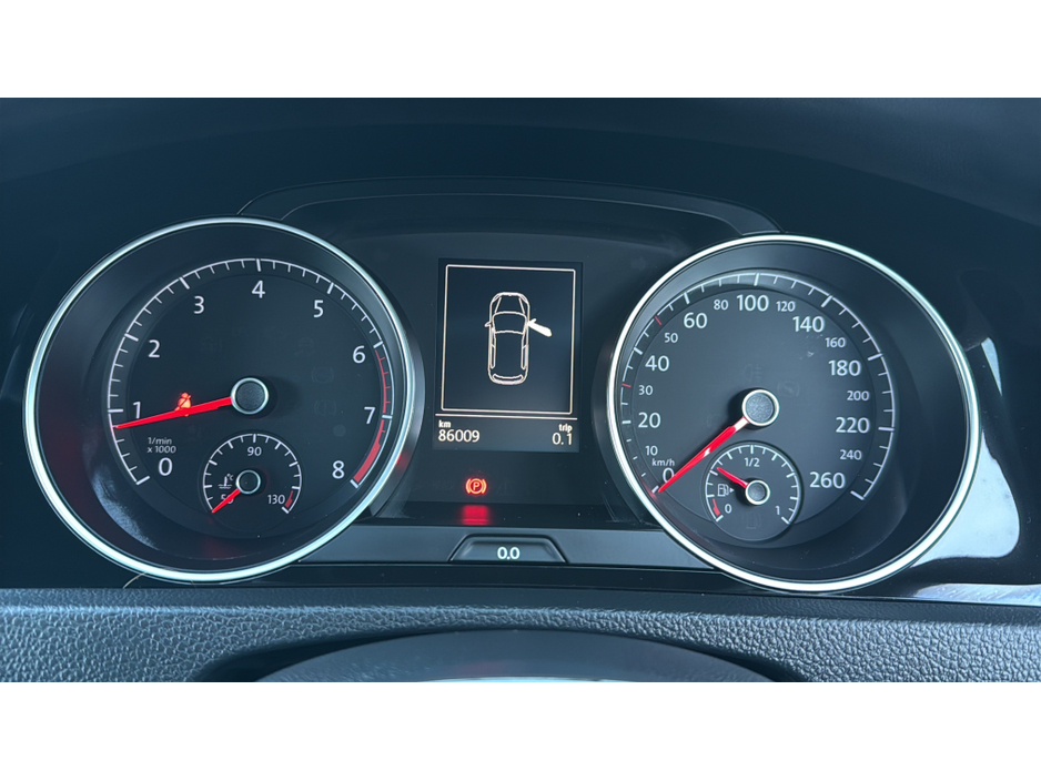 2014 Volkswagen Golf *HIGHLINE-MILANO MODEL* FULL SPC / COGNAC LEATHER - HEATED SEATS - CAMERAS - PEARL WHITE €12,900